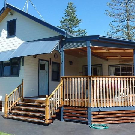 Mistys Beachside Cottage - Bring Your Own Linen. South West Rocks Extérieur photo